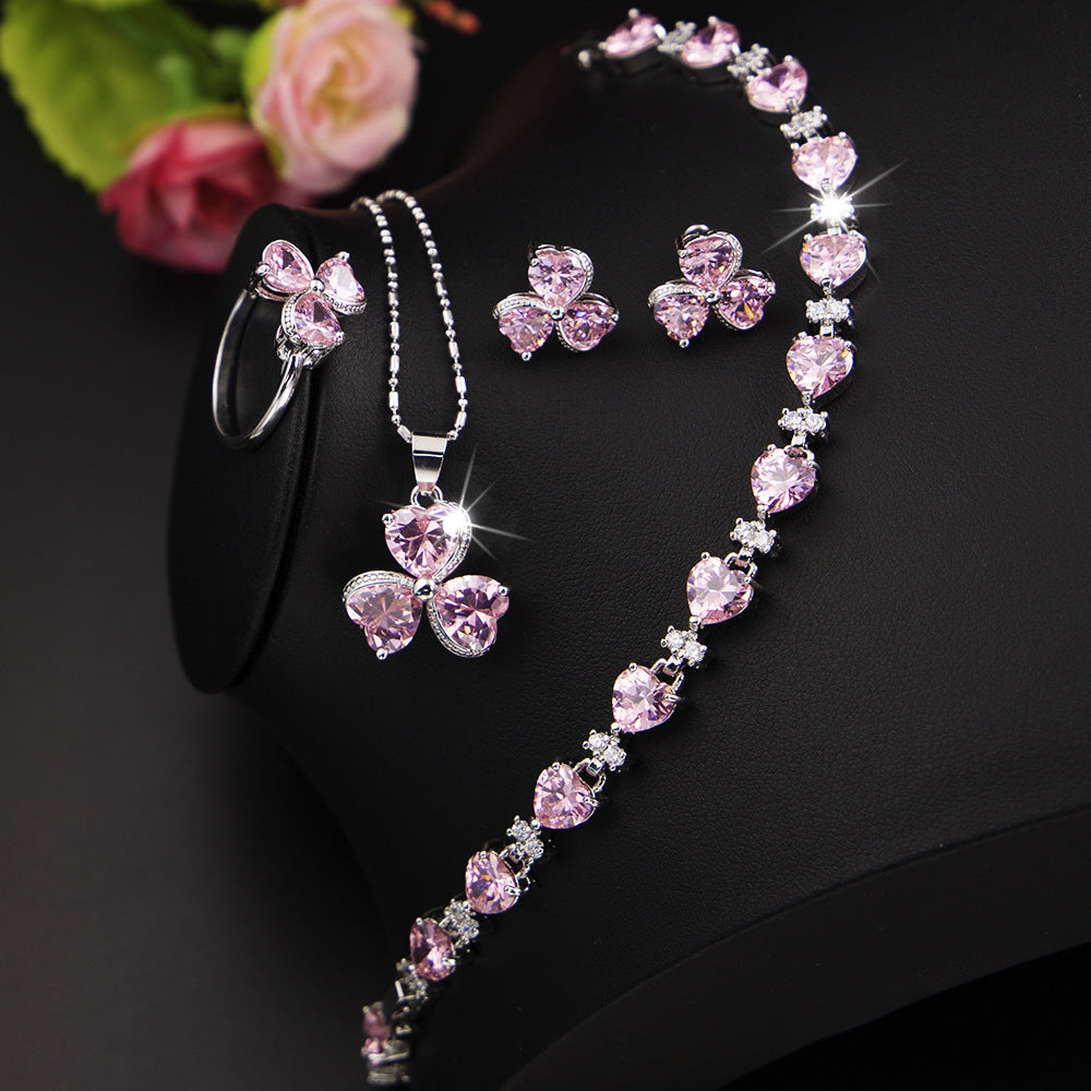 Diamond Clover Jewelry Set | Elegant Women's Zircon Ensemble.