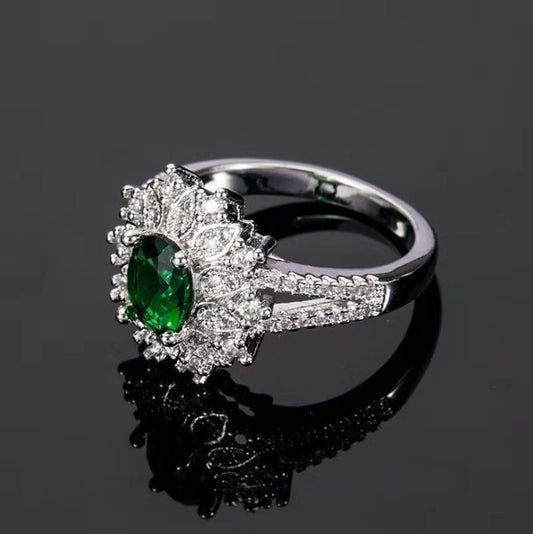 Green Zircon Ornament Ring Jewelry.