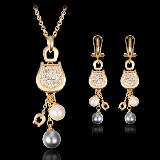 Timeless Elegance: Alloy Necklace and 18K Gold Pearl Earring Set